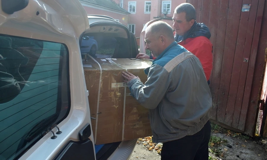 Новодеревеньковцы отправили бойцам в зону СВО груз по заявке Шрама