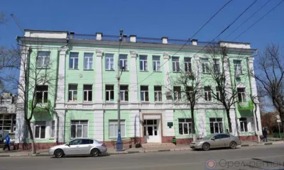 Мнения опрошенных орловцев по поводу выбора места для поликлиники из двух вариантов разделились примерно поровну