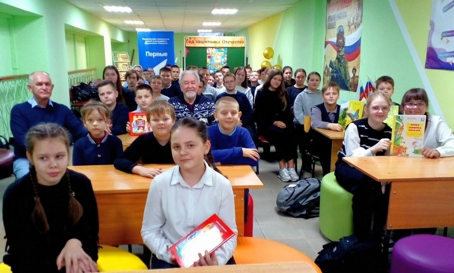 Школьники из Покровского лицея встретились с писателем и журналистом «Орловской правды»