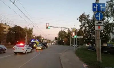 В Орле Daewoo Nexia протаранила УАЗ Патриот