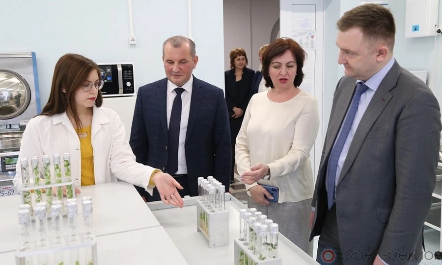 Первый замминистра просвещения РФ Александр Бугаев в ходе визита на Орловщину посетил центр «Созвездие Орла»