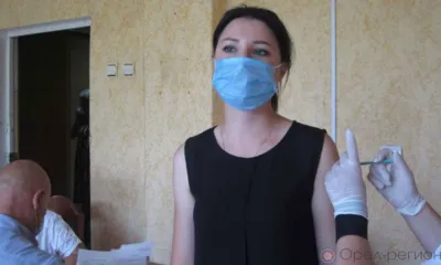 В центре социального обслуживания населения Мценского района прошёл первый этап вакцинации сотрудников