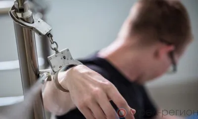 Болховчанин ограбил незнакомца, а потом пришёл в полицию