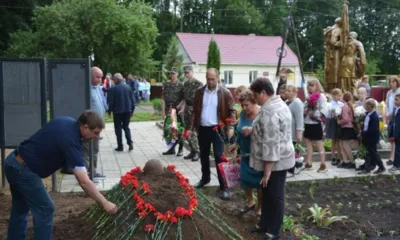 В Свердловском районе перезахоронили останки 13 бойцов Красной Армии