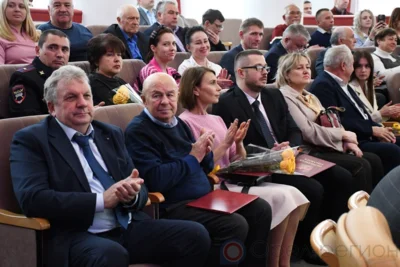 Фото 4. В Орле чествовали работников дорожного хозяйства региона