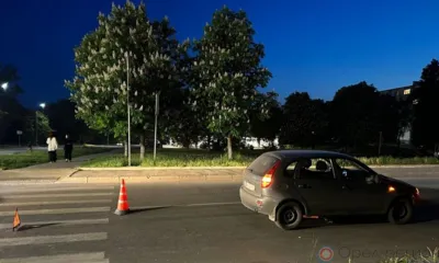 В Орле девушка на электросамокате попала под колёса Lada Kalina