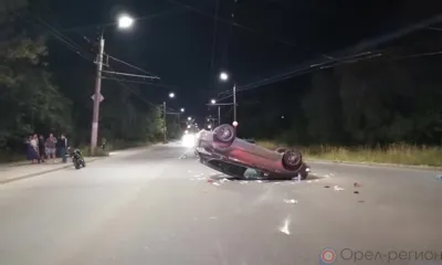 В Орле Ford Kuga перевернулся после столкновения с Mitsubishi Lancer