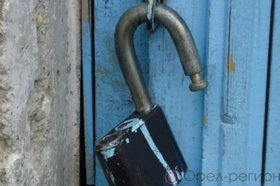 Болховчанин пробрался в чужой дом и похитил оттуда проводку