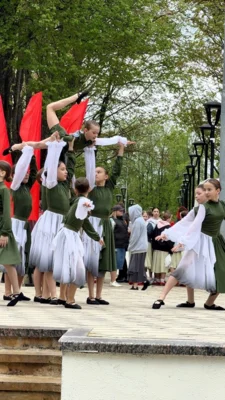Фото 2. 9 Мая в Орле в парке Победы прошёл праздничный марафон