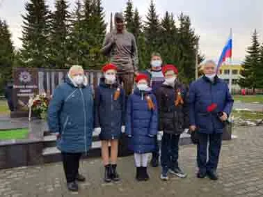 Сотрудники Орелэнерго приняли участие в открытии памятника героям-землякам Бортновского сельского поселения, погибшим в Великой Отечественной войне