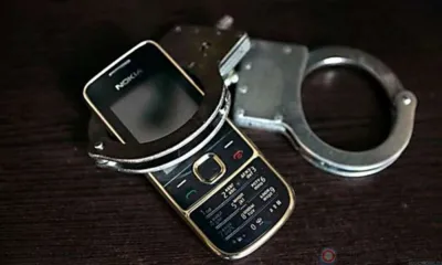 Орловчанка пришла в гости к знакомой пенсионерке и украла у неё телефон