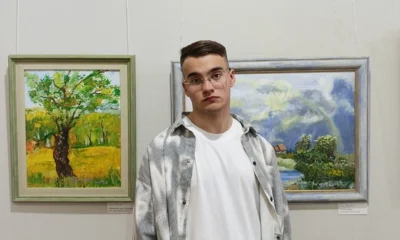 В Орле открылась выставка одиннадцатиклассника Ильи Маслова