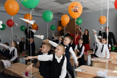 Фото 3. В обновлённой Образцовской школе в Орловском МО будут учиться 480 детей