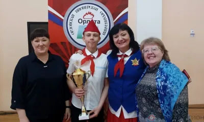 Почётное звание «Пионер года‑2025» завоевал восьмиклассник школы №1 г. Дмитровска Михаил Трусов