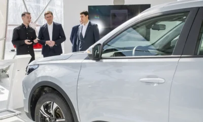 Фото 2. Губернатор Андрей Клычков провёл заседание координационного совета по промышленности