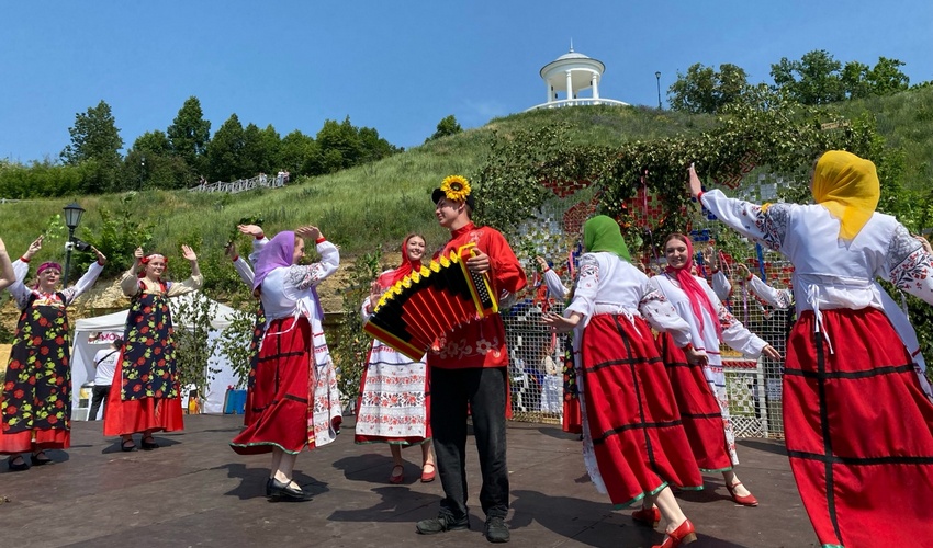 Дворянское гнездо Дворянское гнездо