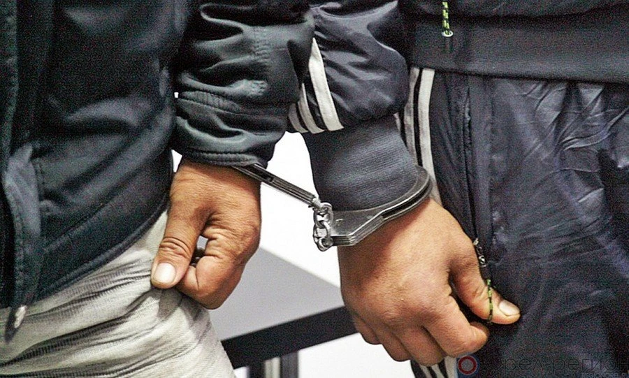 В Кромском районе двое мужчин украли у друзей бензогенератор