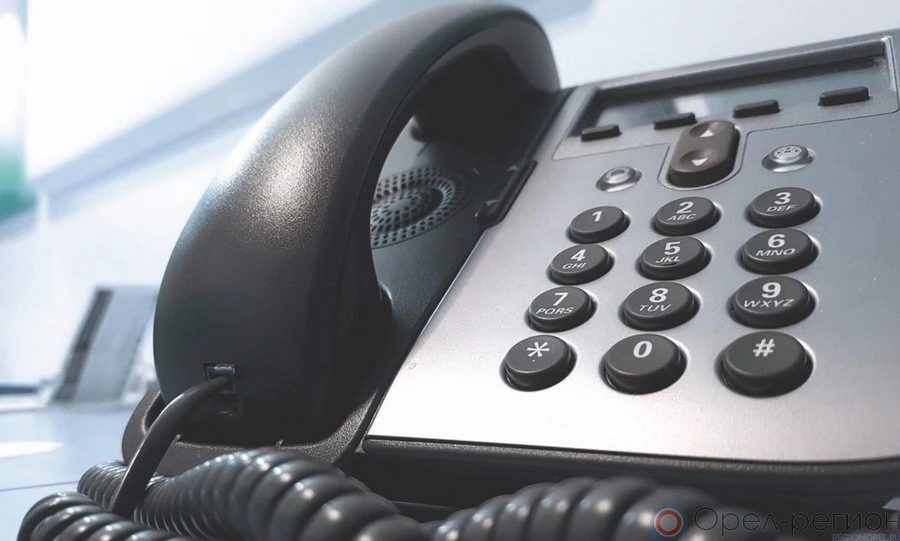 Для орловцев сегодня работает прямая линия по вопросам лекарственного обеспечения