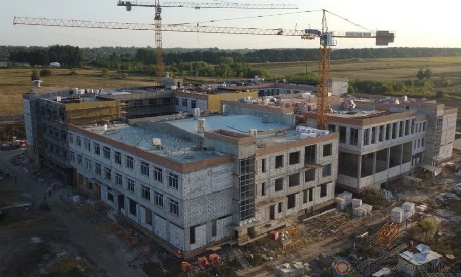 В Орле задержали фигурантов по уголовному делу о хищении бюджетных средств при строительстве школы на ул. Зеленина