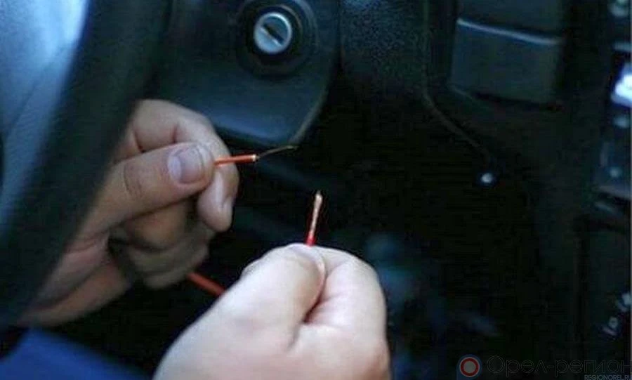 17-летнего орловца будут судить за угон автомобиля