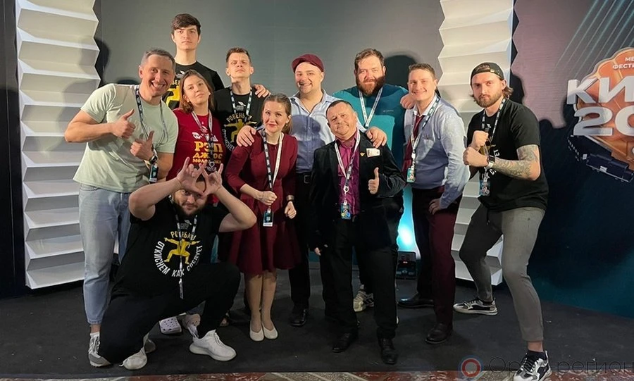 Серебряный смех «Ровеньков»